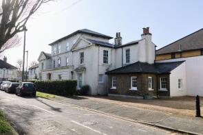 The Chestnuts, Bishops Close, Walthamstow E17 9RP