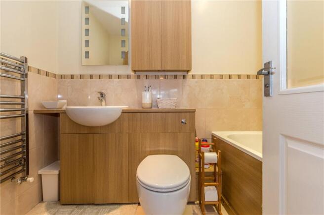 En-Suite Bathroom