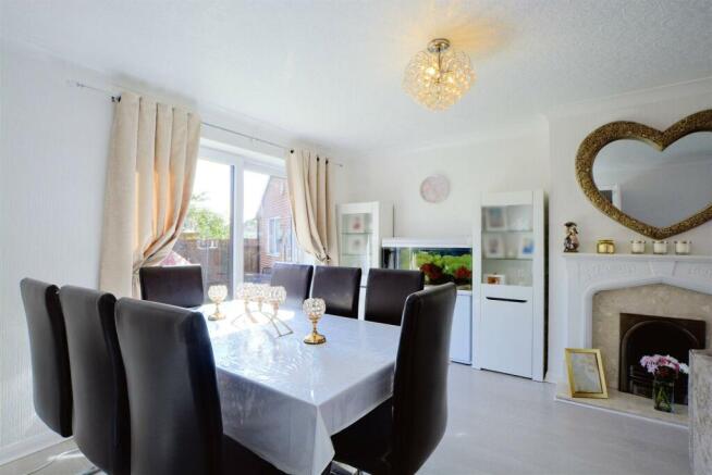 Dining Room.jpeg
