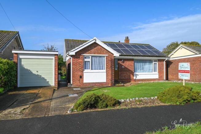 Welcome to 48 Magdalen Crescent