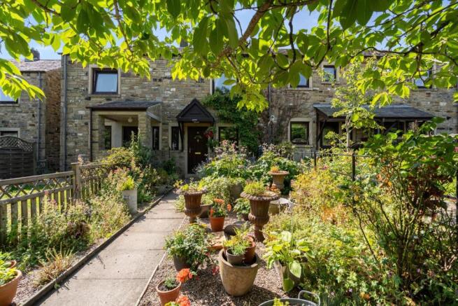 2 bed Terraced for sale Image 4