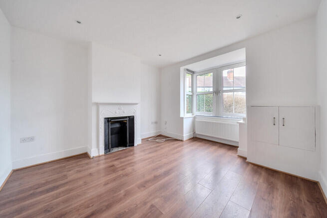 1356452-18-68ca9f...