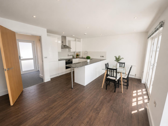 Lounge Kitchen.png