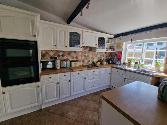 Kitchen-angle 3