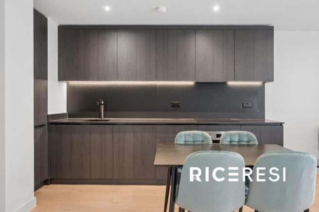 Kitchen/Lounge