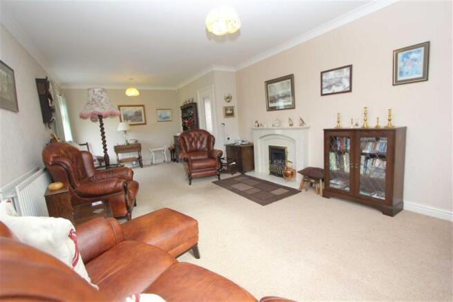 Living/Dining Room