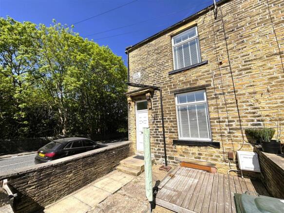 2 bed End of Terrace for sale in bradford
