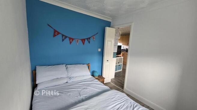 Yaverland Road, Sandown, Isle of Wight photo 5