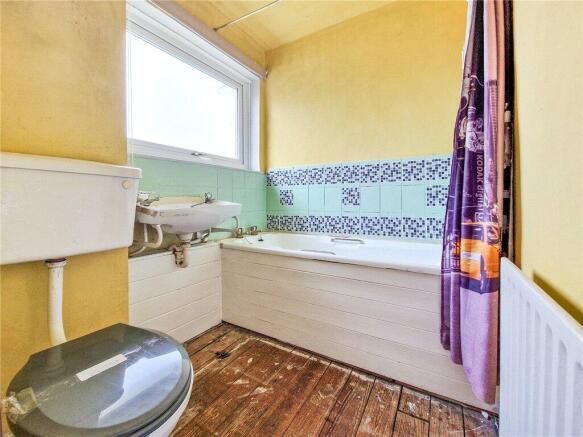 3 bed Terraced for sale Image 7