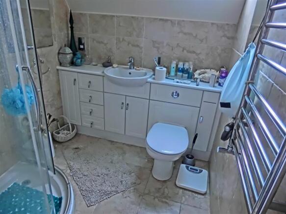First Floor Shower R