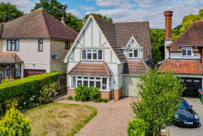 21, Warren Road, Leigh-on-sea SS9 3TT