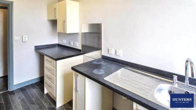 2 bed Apartment to rent Image 8
