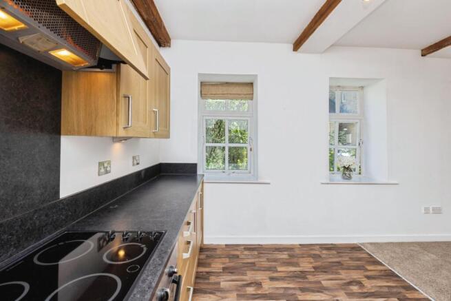 1 bed Apartment to rent Image 6
