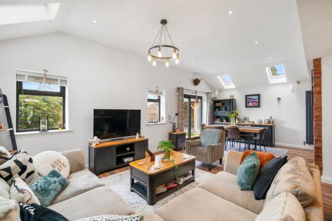 Kitchen/Living/Dining