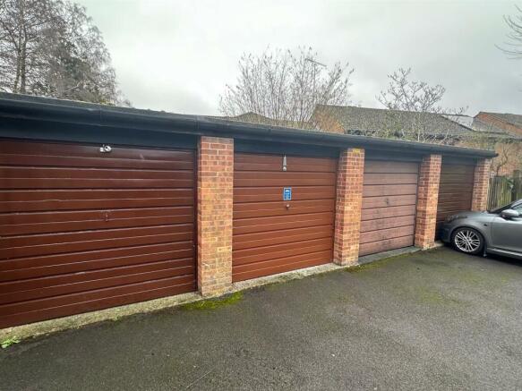 Garage.jpg