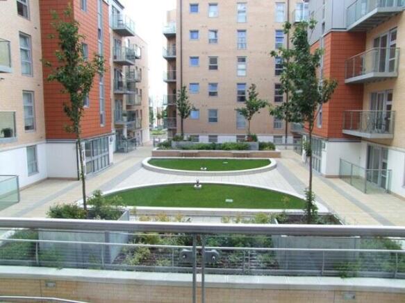 2 BED 2 BATH FURNISHED FLAT