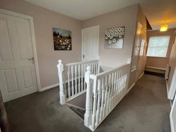 FIRST FLOOR LANDING