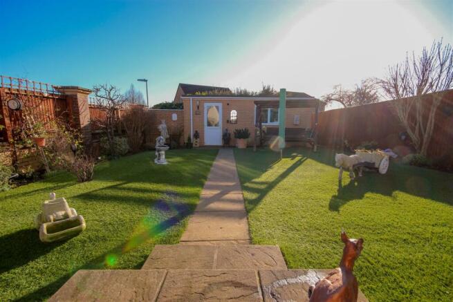 Garden1.jpg