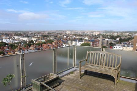 Roof terrace.