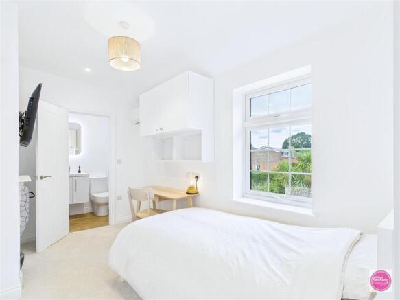 Charnwood Road (8).jpg