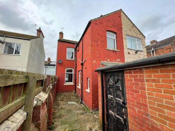 2 bed Terraced for sale Image 4