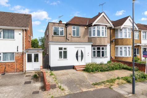 Rowland Avenue, Harrow