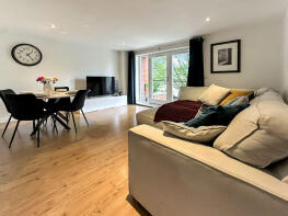 Flat 10, 2 Ashvale Court, Matilda Gardens, London E3 2GS