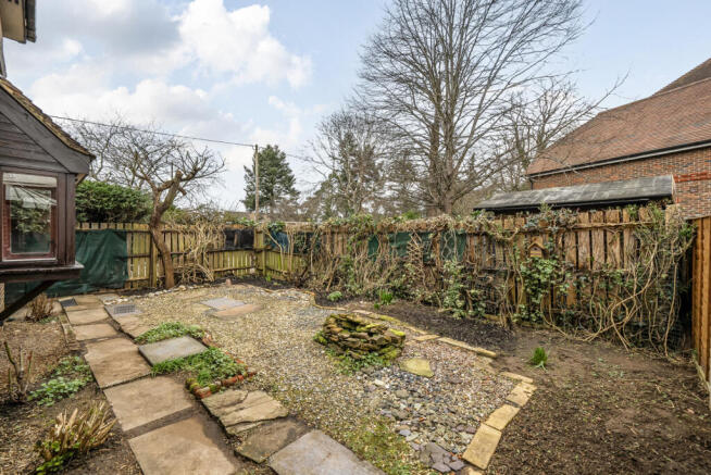 1415657-2-699322d...