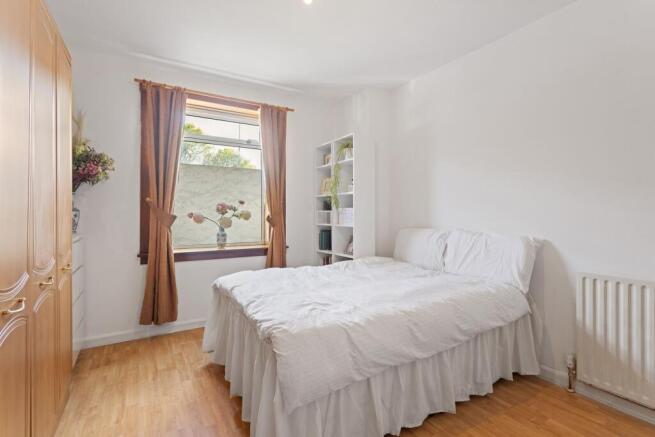 Restalrig Road, Edinburgh, EH7 photo 4