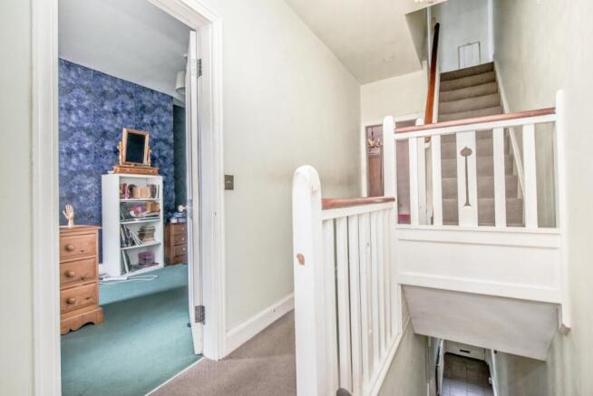 3 bed Terraced for sale Image 9