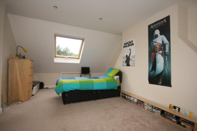 Photo 4