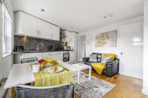Flat 6, 190, Kings Road, Reading RG1 4NH