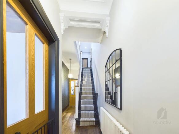 4 bed Terraced for sale Image 7