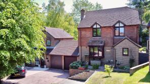6, Fagus Close, Chatham ME5 9DD