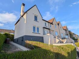 106, Leven Road, Greenock PA15 3DZ
