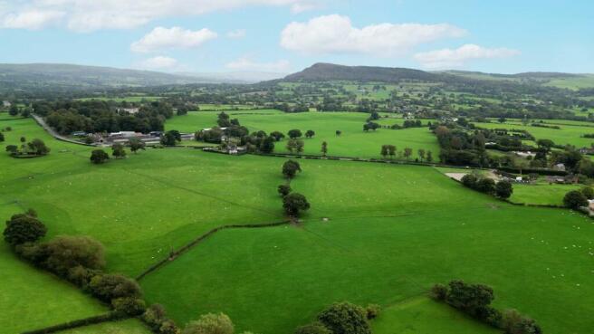 DJI_0099.00_39_51_00.Still014.jpg