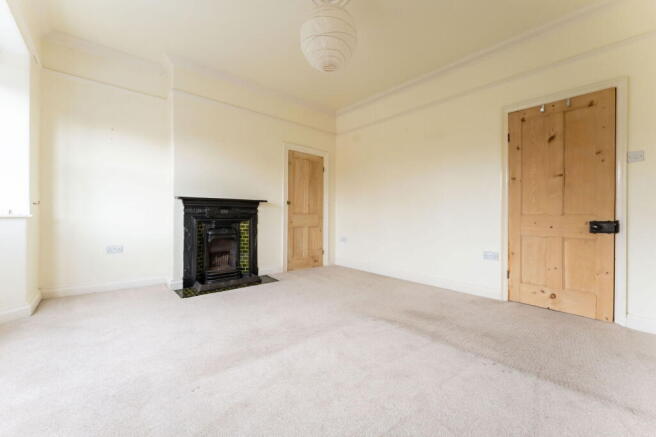 2 bed Terraced for sale Image 9