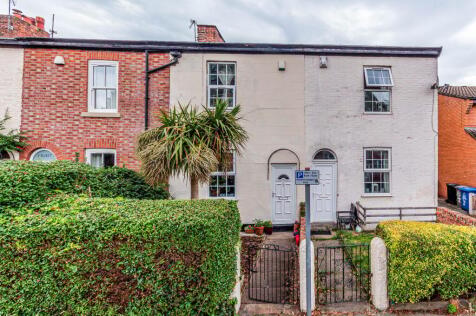 Chapel Lane, Stretford, Manchester, M32