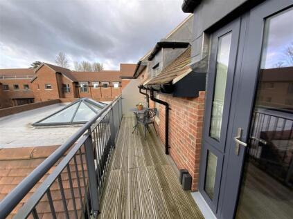 St. Giles Mews, Stony Stratford, Milton Keynes