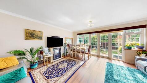 Farthings Close, Pinner, Greater London, HA5 2QR