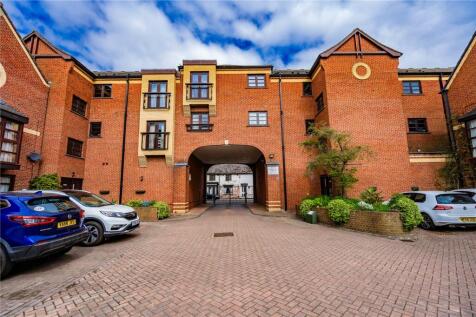 Wellowgate Mews, GRIMSBY, Lincolnshire, DN32