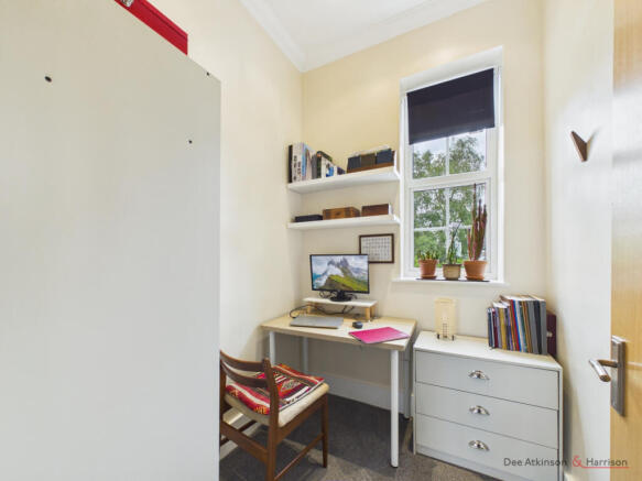 1 bed Flat for sale Image 7