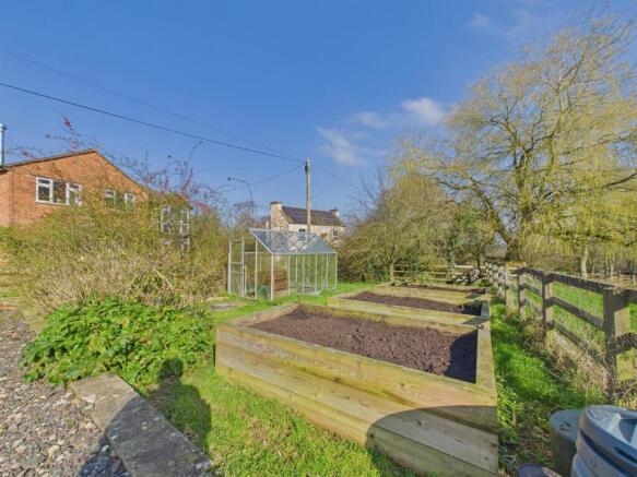 CAM03972G0-PR0269-STILL027.jpg