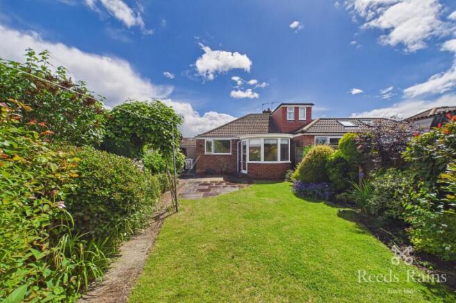 2 bed Bungalow to rent Image 6