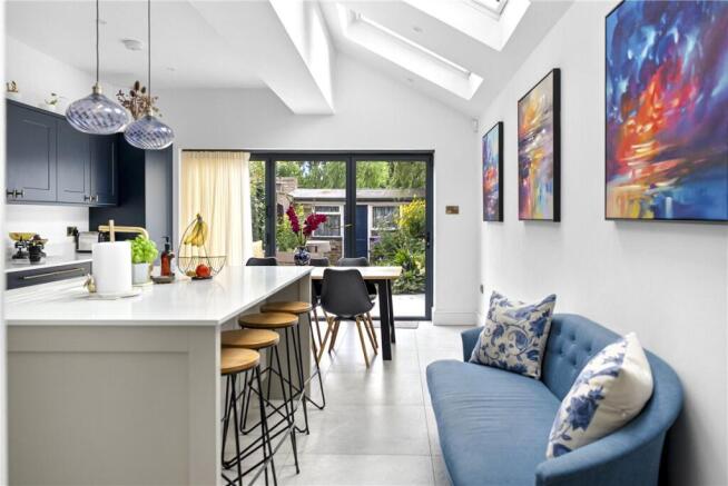 4 bed End of Terrace for sale Image 12