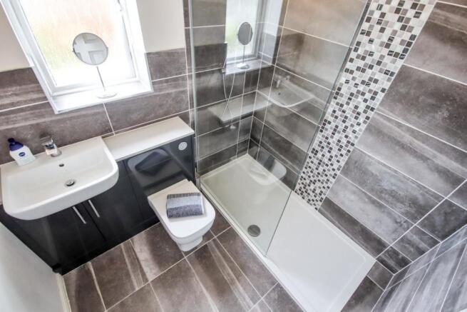 Bathroom/Shower Room
