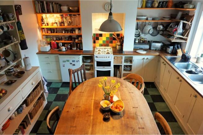 Kitchen / Breakfast