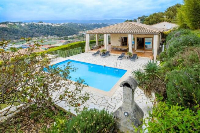 Cagnes sur Mer Immobilier Reussite Immo Villa