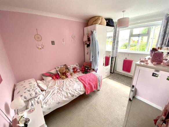 3 Oakfield Bedroom 3 I .jpeg