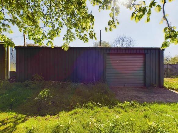 Workshop/Garage